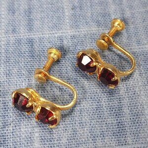 1950s Vintage Screw Back Earrings with Two Red Rhinestones